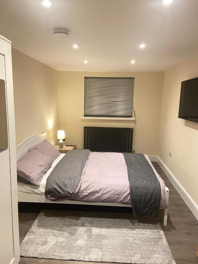 Beautiful Rooms Only Few Steps Away From Bruce Grove Tottenham Stadium Londyn Zewnętrze zdjęcie